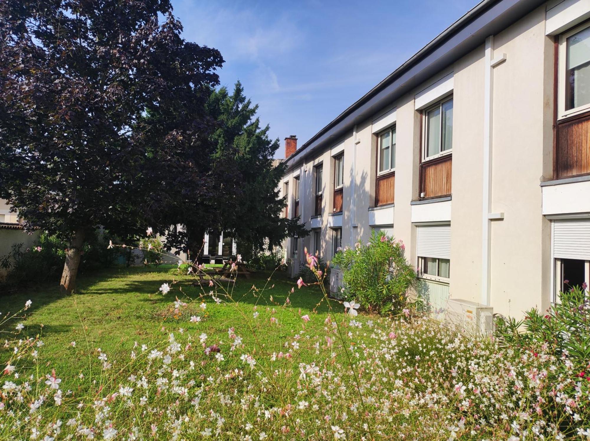 Moodz Hotel Vienne Pont-Eveque Exterior photo