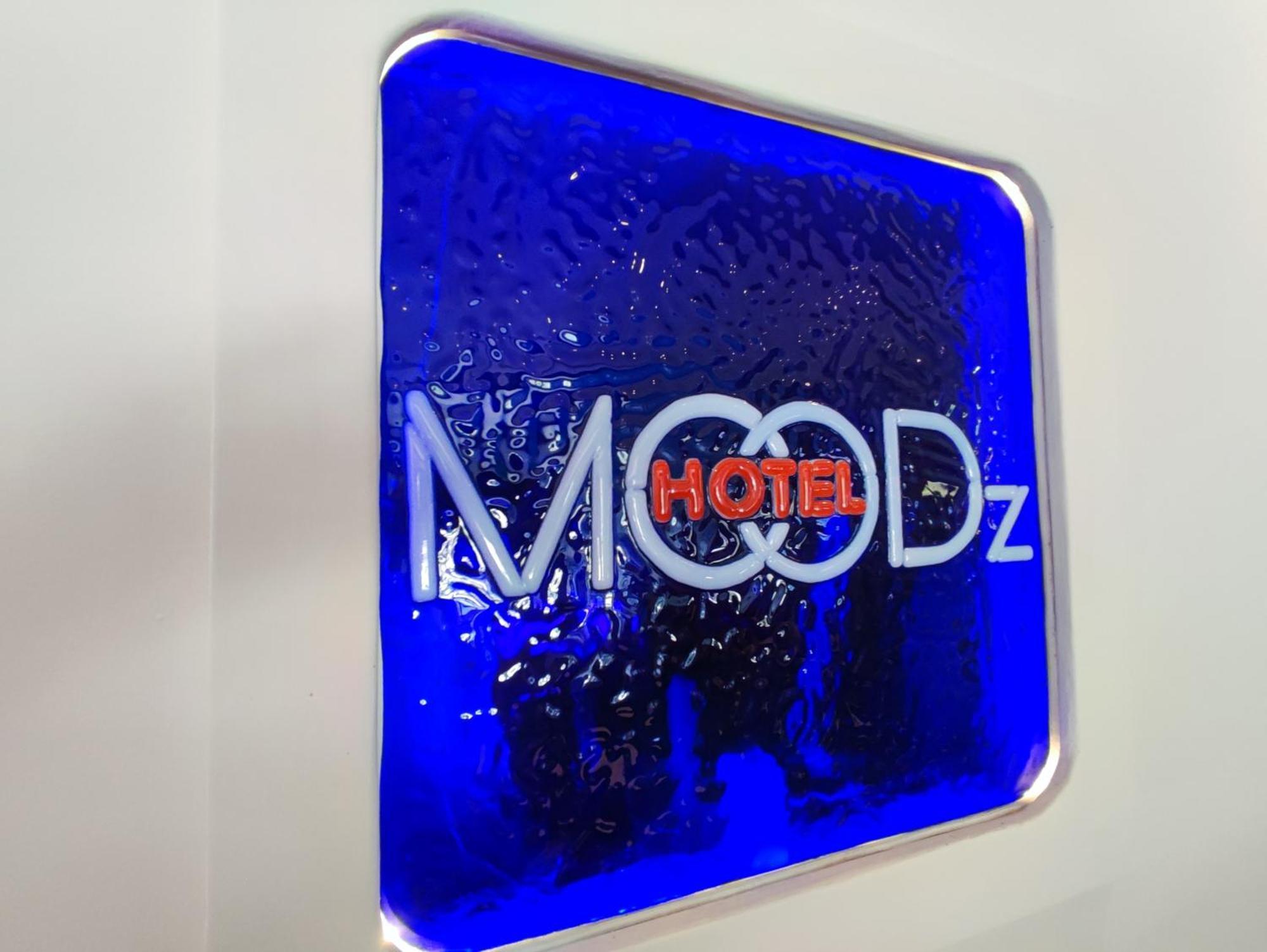 Moodz Hotel Vienne Pont-Eveque Exterior photo