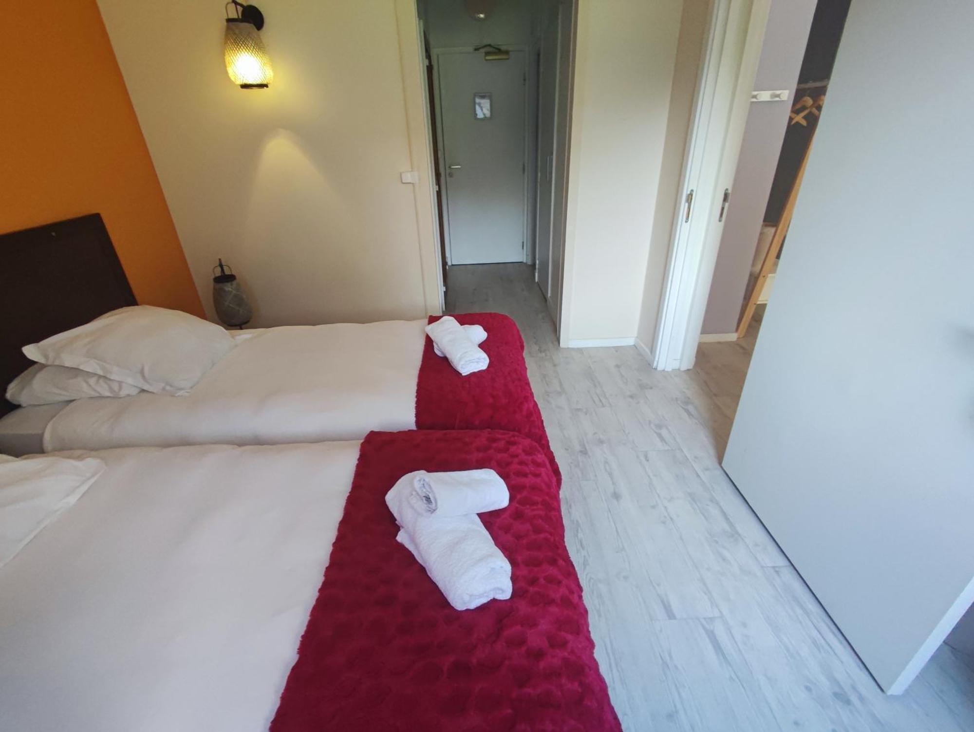 Moodz Hotel Vienne Pont-Eveque Exterior photo
