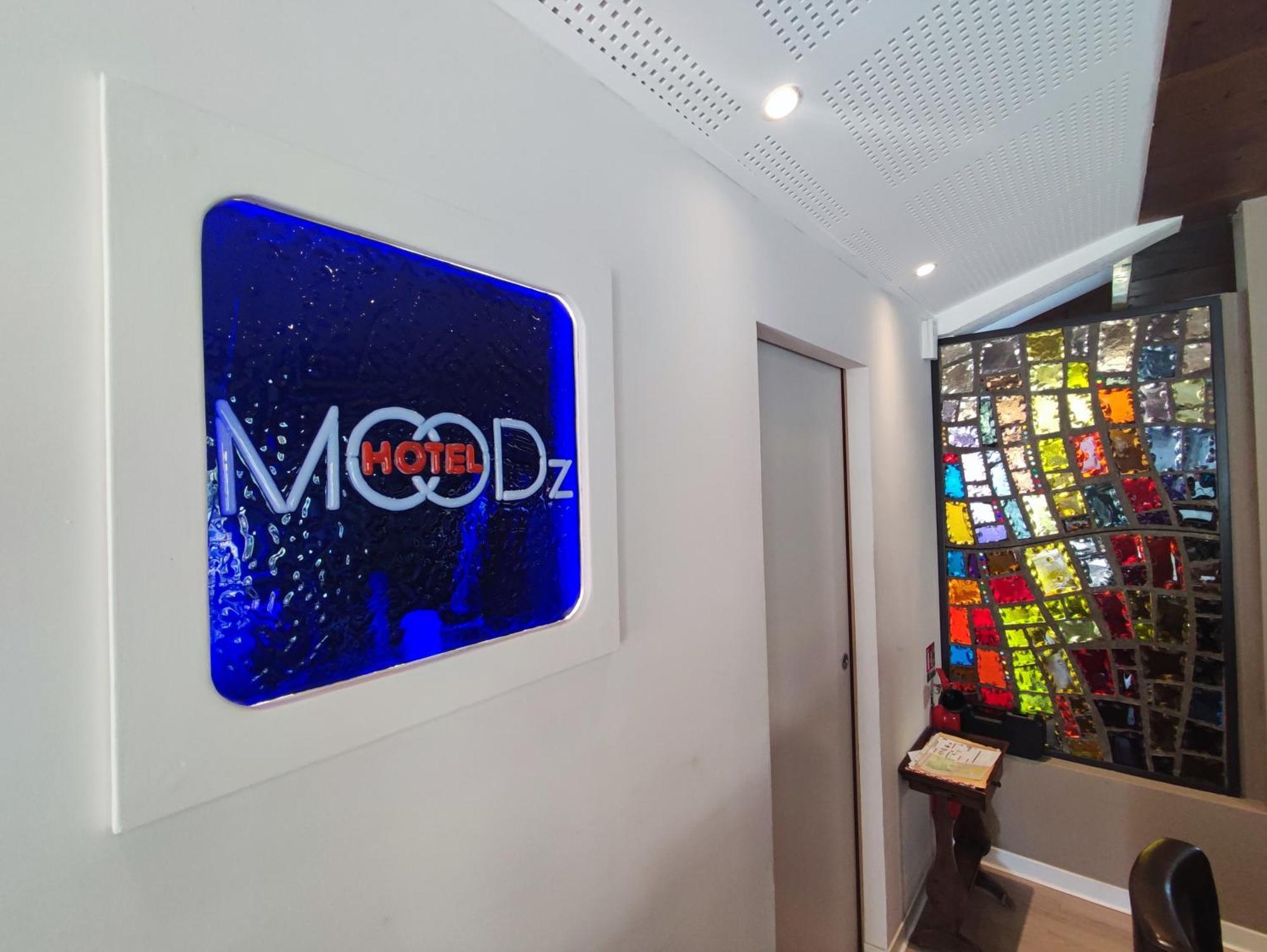Moodz Hotel Vienne Pont-Eveque Exterior photo